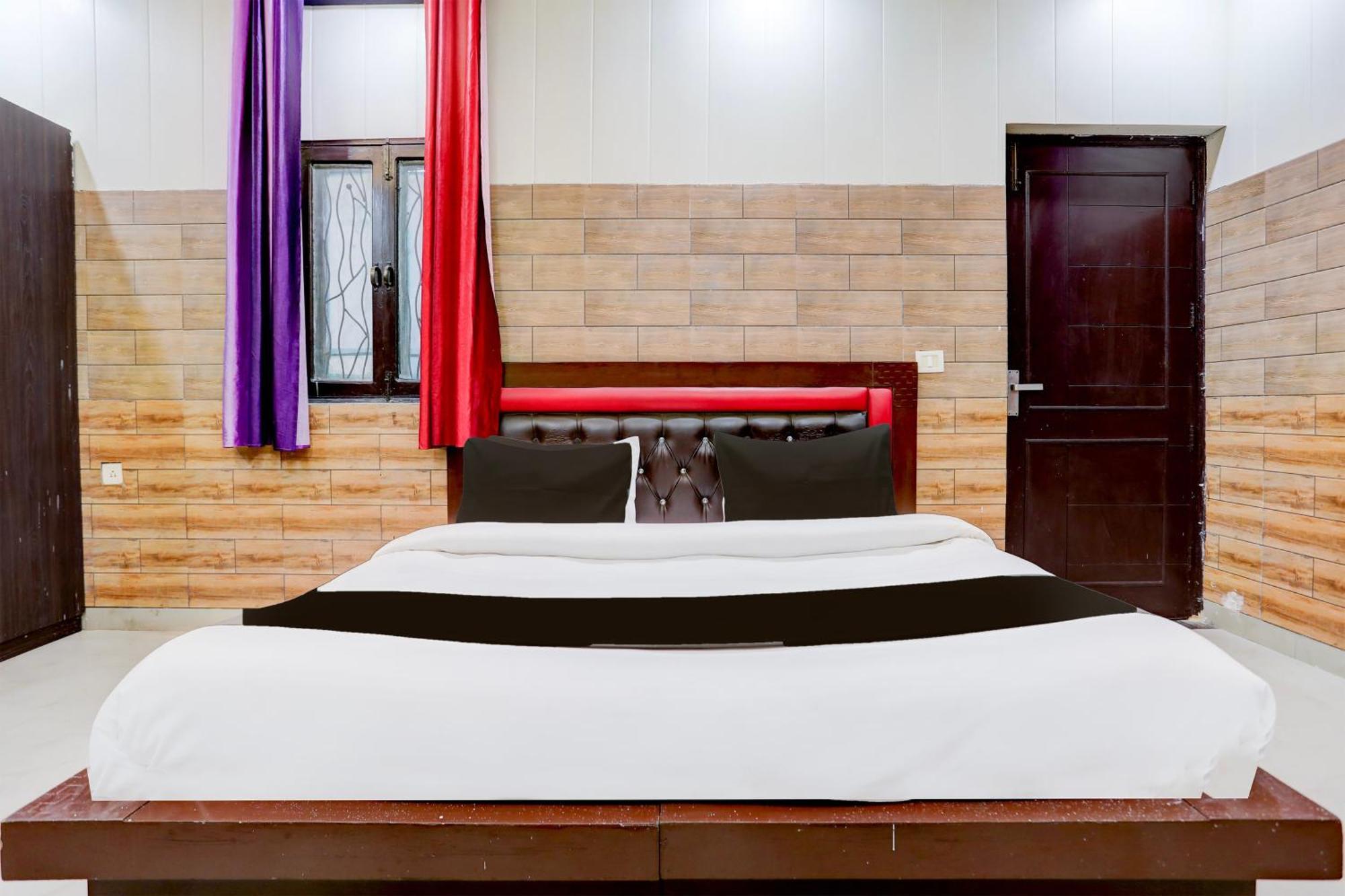 Hotel O Gupta Residency ノイダ エクステリア 写真